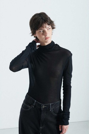 TURTLE NECK T-SHIRT MASSACHUSETTS_NOIR