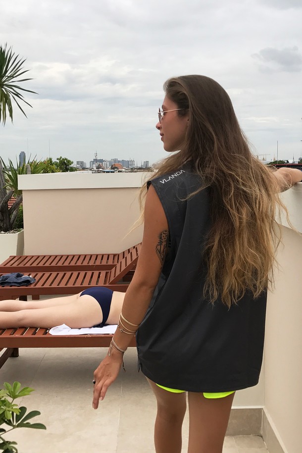 상품 슬라이드 이미지 1