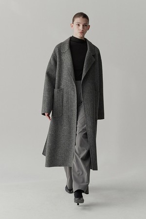 HERRINGBONE HANDMADE WOOL COAT