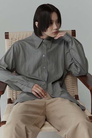 POINT COLLAR LONG SLEEVED SHIRT GY