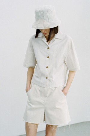 OVERSIZED SAFARI LINEN SHIRT