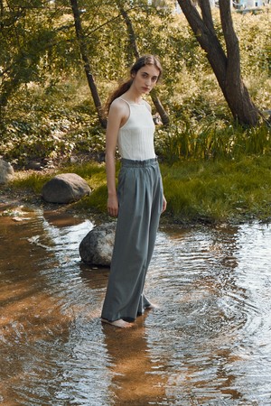 PINTUCKED PLEATED WIDE LEG TROUSER OLIVE