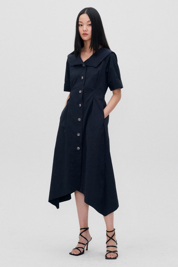 RE RHEE - 반소매 원피스 - HANDKERCHIEF HEM MIDI DRESS MIDNIGHT NAVY