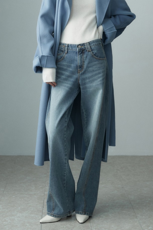 RE RHEE - 데님 - SEAM DETAIL STRAIGHT DENIM PANTS