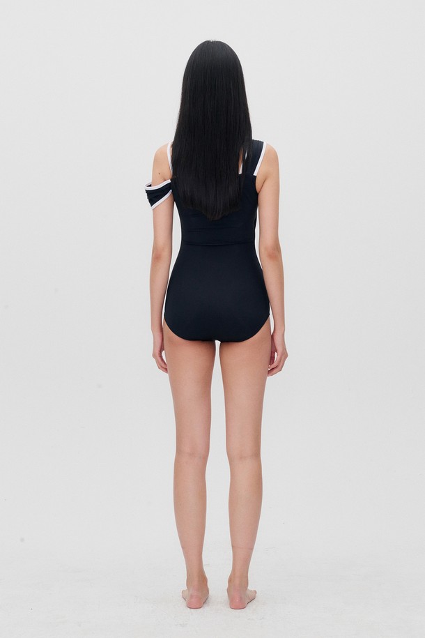 RE RHEE - 스윔웨어 - 2COLOR ASYMMETRIC SHOULDER SWIMSUIT