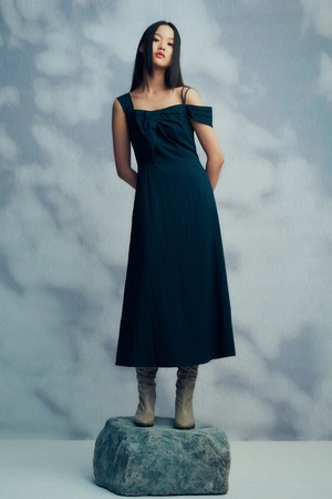 ASYMMETRIC SHOULDER MIDI DRESS BLUE GREEN