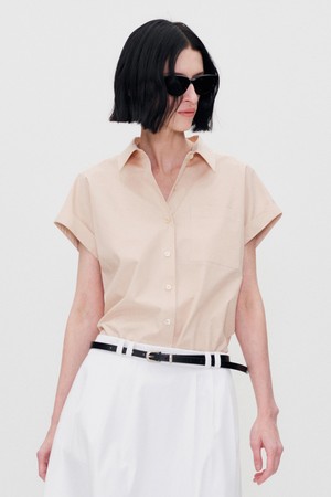 HALF SLEEVES BUTTON UP SHIRT