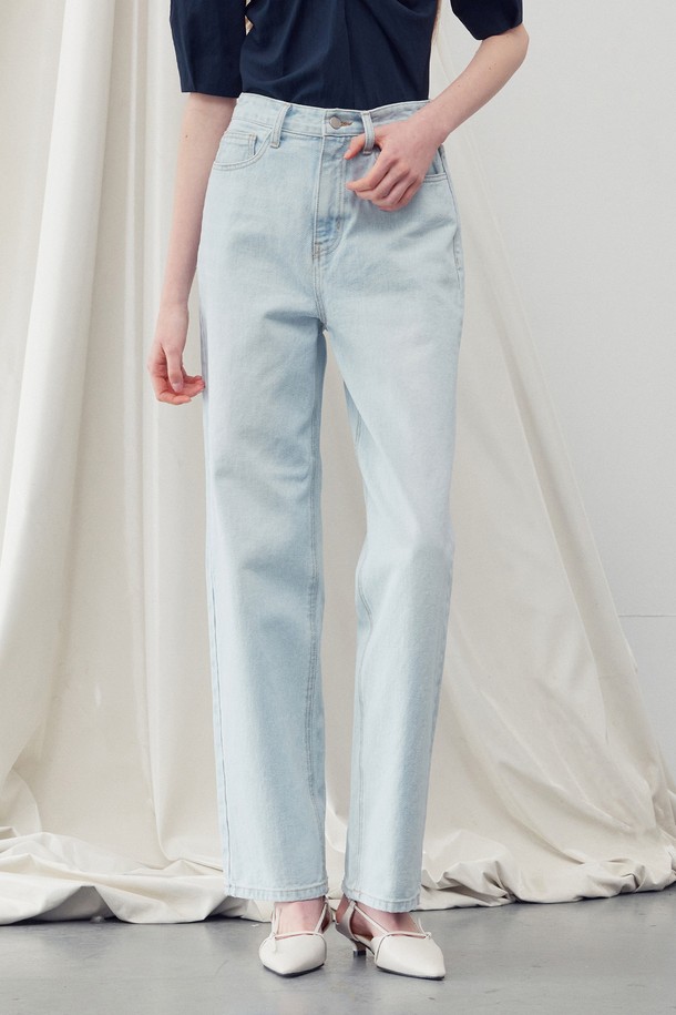 RE RHEE - 롱/미디팬츠 - WASHED DENIM STRAIGHT LEG JEANS ICE BLUE