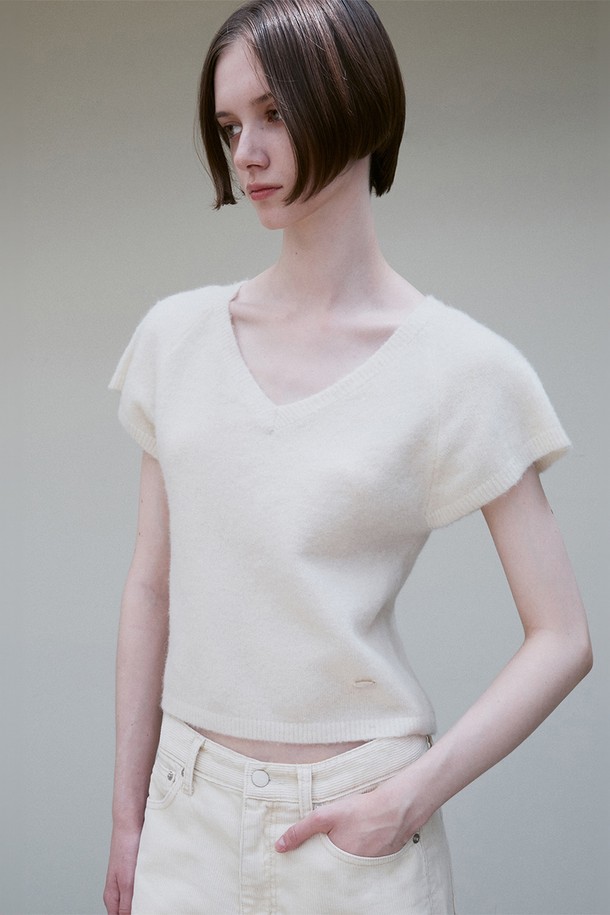 RE RHEE - 스웨터 - ALPACA WOOL BLEND V NECK TOP IVORY