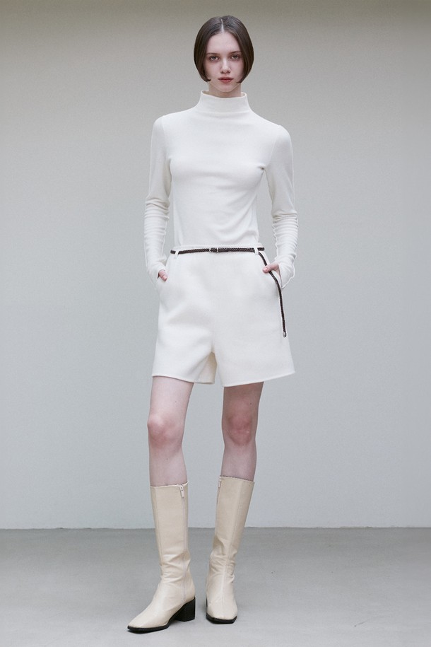 RE RHEE - 쇼트팬츠 - WOOL PULL-UP SHORTS IVORY