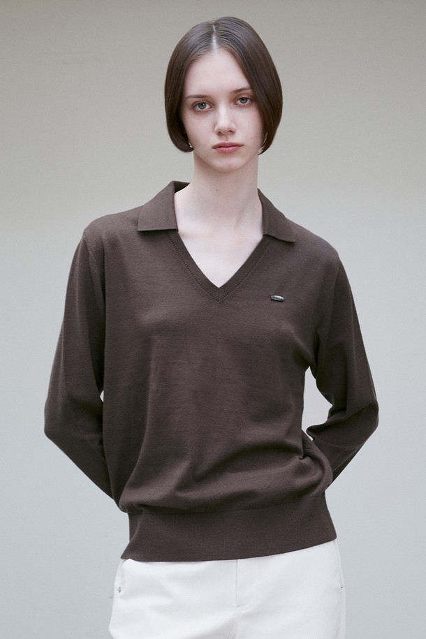 RE RHEE - 스웨터 - SPREAD COLLAR KNIT TOP CHOCOLATE