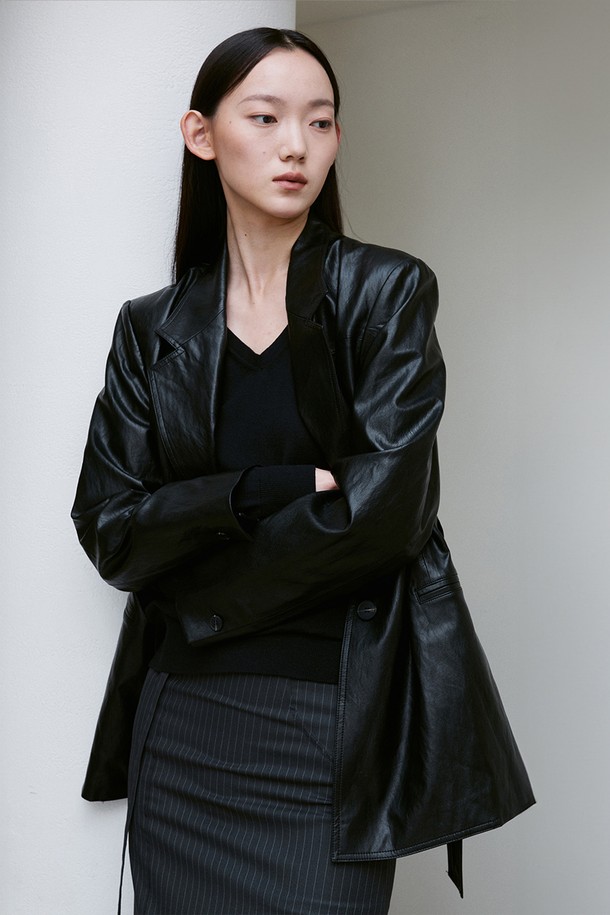 RE RHEE - 자켓 - VEGAN LEATHER SINGLE BREASTED BLAZER BLACK