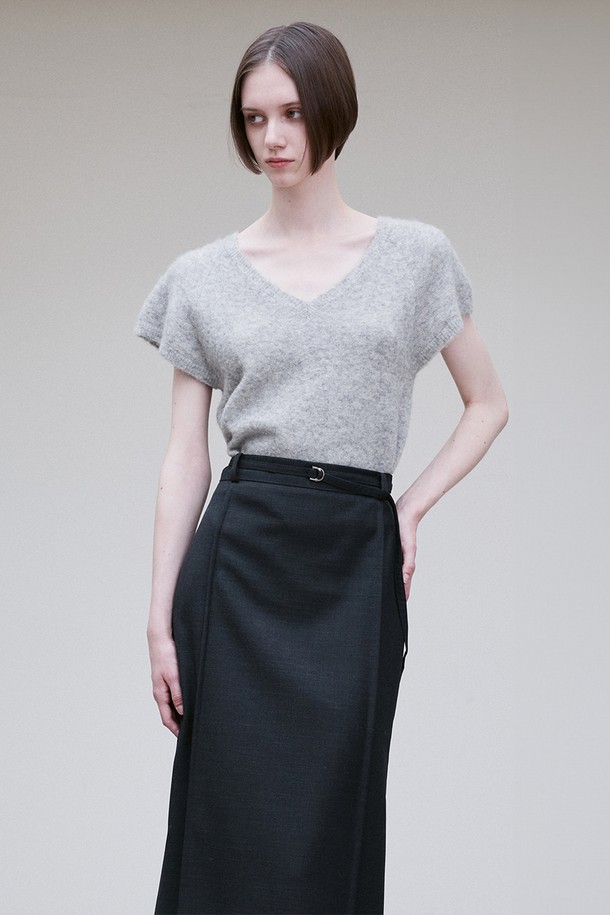 RE RHEE - 스웨터 - ALPACA WOOL BLEND V NECK TOP SOFT GRAY