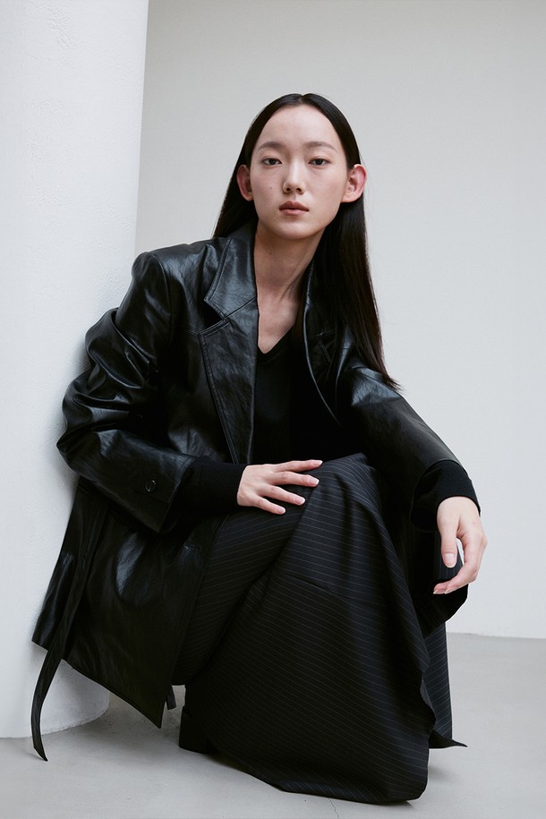 RE RHEE - 자켓 - VEGAN LEATHER SINGLE BREASTED BLAZER BLACK