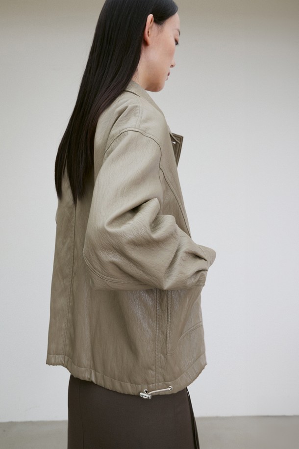 RE RHEE - 자켓 - DRAWSTRING HEM FAUX LEATHER JACKET