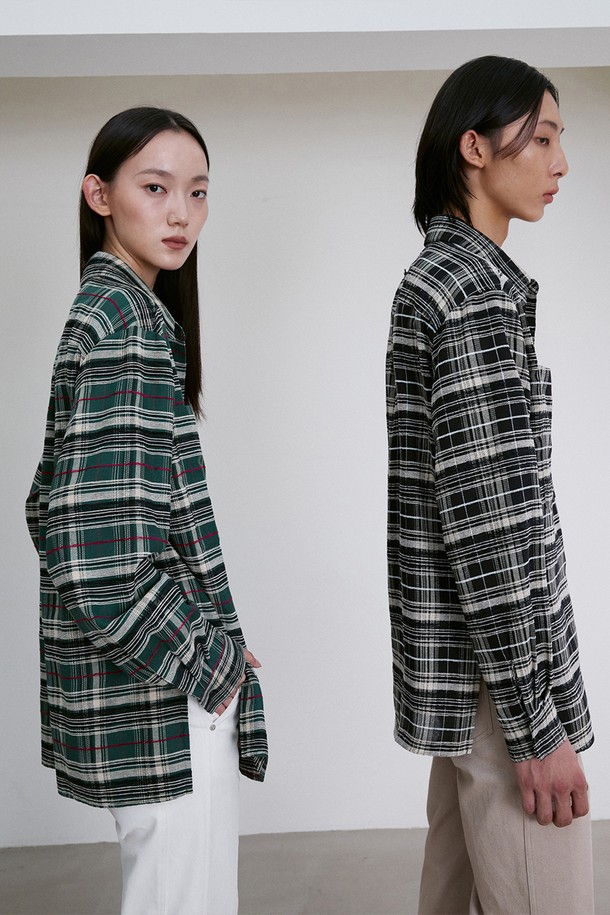 RE RHEE - 셔츠 - SIDE-SLIT CHECKED UNISEX SHIRTS BLACK