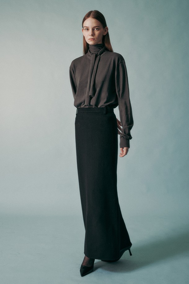 RE RHEE - 롱스커트 - HANDMADE CASHMERE WOOL BLEND MAXI SKIRT BLACK