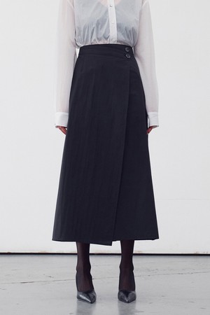 ASYMMETRICAL WRAP MIDI SKIRT BLACK