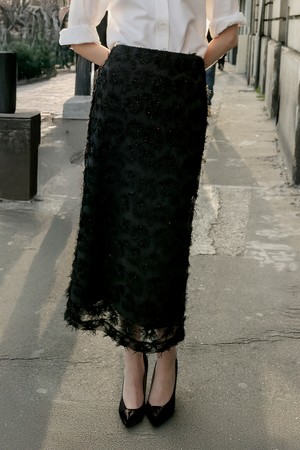 RAW-HEM LACE SKIRT