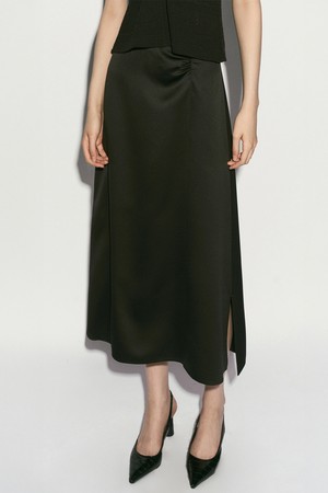 DRAPED SILKY SKIRT