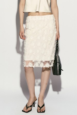 FLORAL LACE MIDI SKIRT