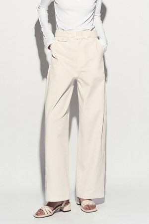 BELTED STRAIGHT LEG TROUSER IVORY