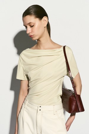DRAPED HALF-SLEEVE TOP BASIL CREAM