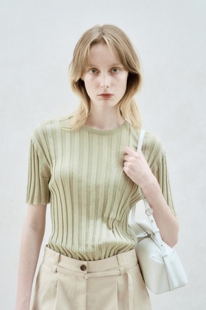 HALF SLEEVE RIBBED TOP AVOCADO