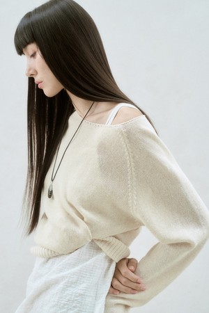 ROUND NECK SHEER KNIT TOP SAND