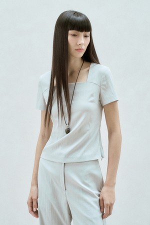 SQUARE NECK HALF SLEEVE TOP