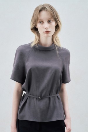 FRONT-BACK REVERSIBLE TIE BLOUSE CHARCOAL