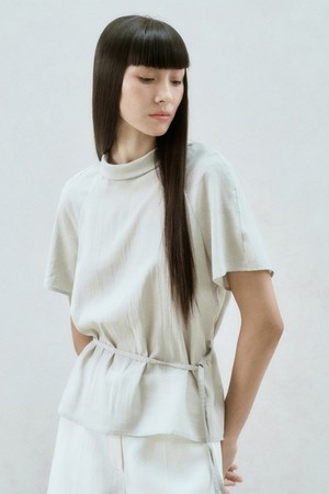 FRONT-BACK REVERSIBLE TIE BLOUSE CREAMY BASIL