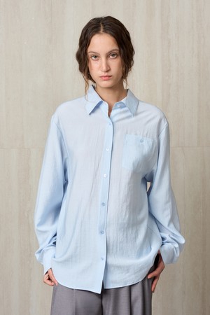 SILKY LIGHTWEIGHT SHIRT SKYBLUE