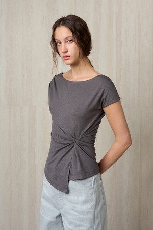 TWISTED DRAPE TOP CHARCOAL