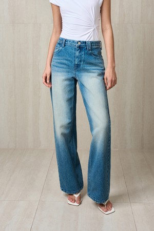 WASHED DENIM JEAN