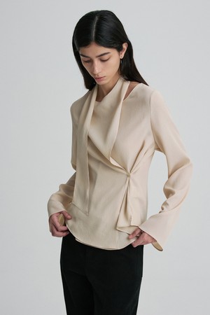 SCARF-NECK SIDE-BUTTON BLOUSE MILK TEA