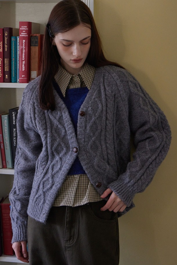 HAINT - 가디건 - SADIE CABLE V-NECK CARDIGAN_2COLORS_GRAY