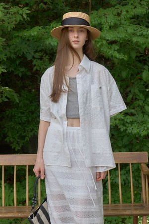SHU LACE PUNCHING POCKET BLOUSE