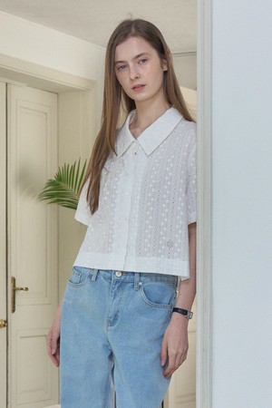 GLORY PUNCHING LACE BLOUSE