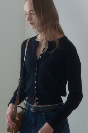 VERO ROUND NECK CARDIGAN_BLACK