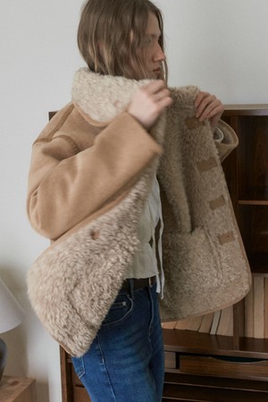 LUTURN REVERSIBLE SHEARING MUSTANG_BEIGE