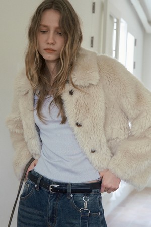 PAIDEN FAKE FUR JACKET_CREAM BEIGE
