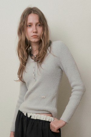 FEATHERY V-NECK SLIM FIT KNIT_GRAY