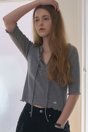 FRILL EYELET TEXTURED T-SHIRT 2COL_GRAY