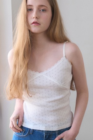 EYELET SLEEVELESS TOP 3COL_IVORY,GRAY,BLACK