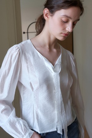 DOVA SOFT TIE_NECK BLOUSE 2COL_IVORY