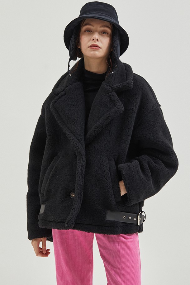 MANAVIS7 - 코트 - Fake Fur Coat Black