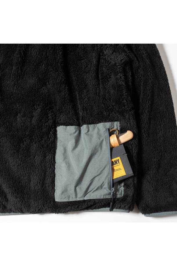 GRIPSWANY - 플리스 - [GSMCT-078] CORAL FLEECE JACKET BLACK