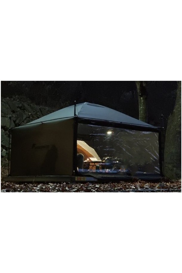 백컨트리 240쉘터 얼티메이트 텐트는 4인용 사이즈의 웜 그레이, 올리브 그린, 차콜 블랙 색상으로 제공되며, 캠핑 및 백패킹에 적합합니다. 나일론 립스탑 소재로 제작되어 방수 및 통기 기능이 뛰어나며, 경량으로 휴대하기 용이합니다. 메쉬 모기장, 환기창, 캐노피, 이지 폴 쉘터 고정 시스템, 프리어태치드 가이로프, 길이 조절 설정 테이프 등의 특징을 갖추고 있으며, 높이 조절(125-160cm)이 가능하고 트레킹폴/고정폴과 호환됩니다.
