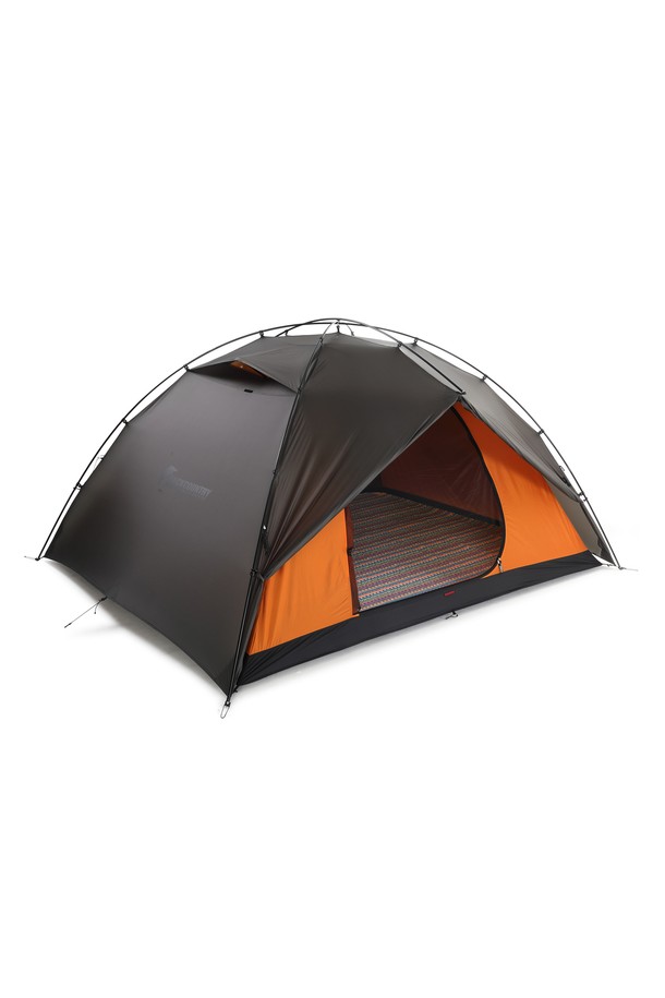 백컨트리 클래식 매트는 면, 레이온, 나일론, 폴리에스터 혼방 소재로 제작된 캠핑 및 백패킹 겸용 돗자리입니다. 13색 원사 염색 원단과 고밀도 방수 원단을 사용하여 제작되었으며, 얇은 두께에도 방수(500mm), 보온, 흡습 기능을 제공하고 유해물질 및 라돈 안전 기준을 통과한 안전한 제품입니다. 4인용 텐트에 적합하며, 텐트 바닥에 배치하거나 피부에 직접 닿아도 안심하고 사용할 수 있습니다.
